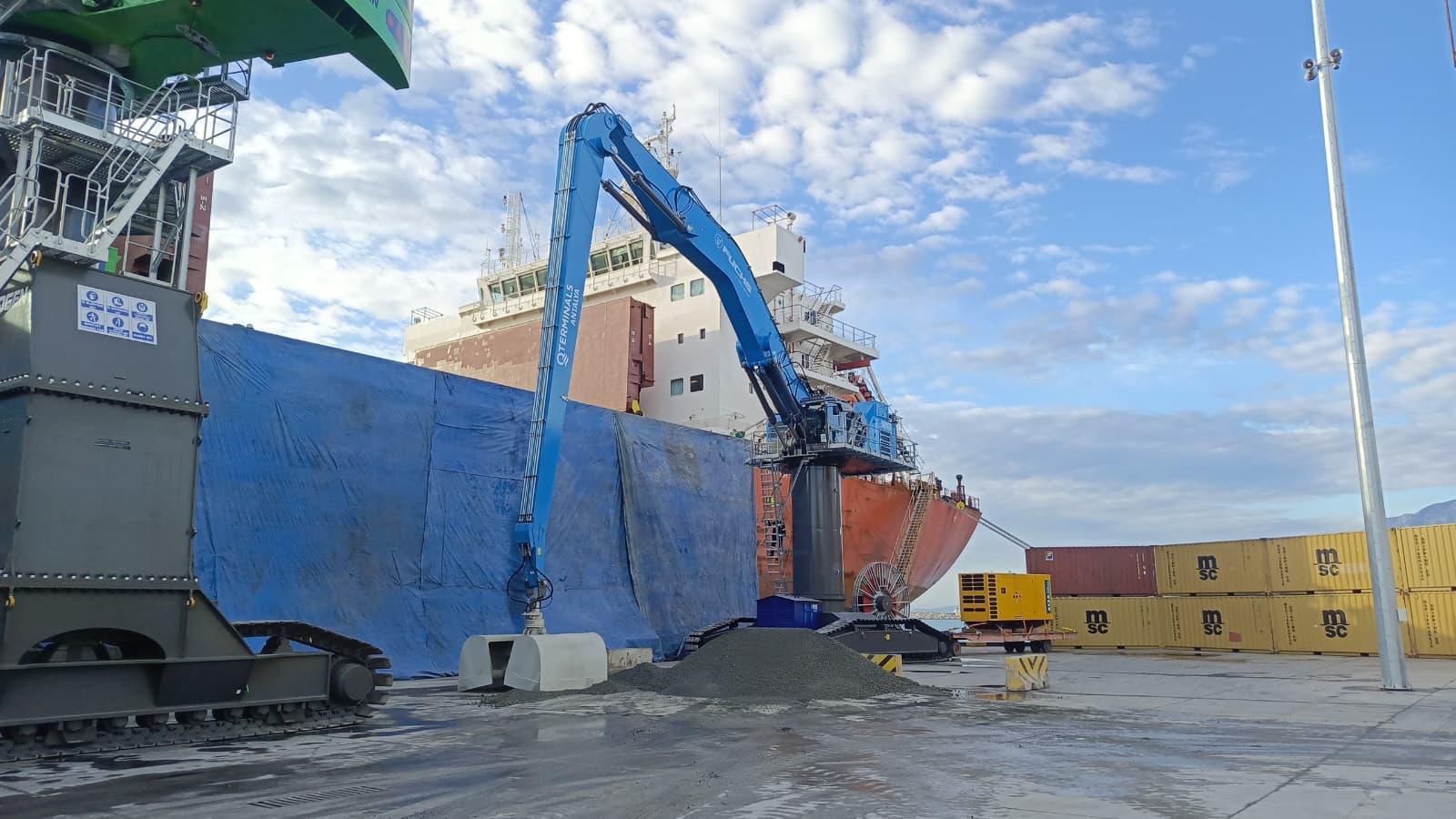 PORT SERVICES