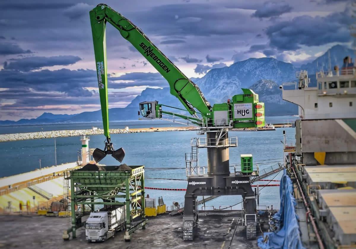 Vessel Loading and Discharging Operations